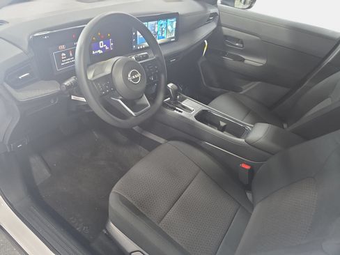 New 2027 Nissan Kicks S FWD image 15