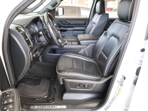 Used 2022 RAM 1500 Limited AWD/4WD image 13