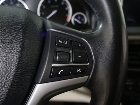 Used 2016 BMW X5 xDrive40e image 40