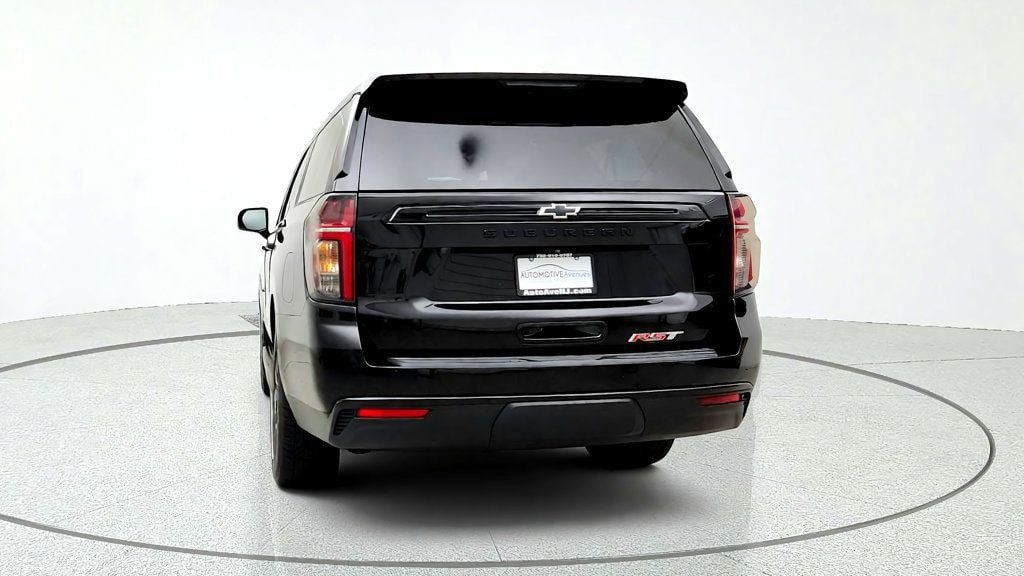 Used 2024 Chevrolet Suburban RST w/ Luxury Package AWD/4WD image 6