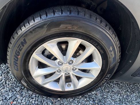 Used 2018 Kia Sorento AWD image 28