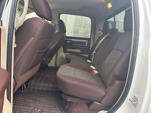 Used 2018 RAM 1500 Big Horn image 32