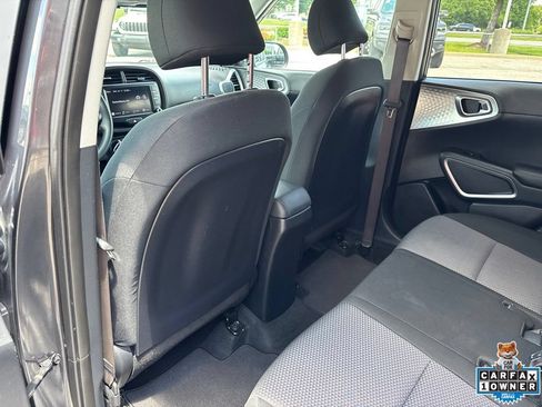 Used 2024 Kia Soul LX w/ Option Group 015 FWD image 36