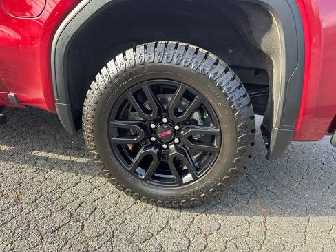 Used 2020 GMC Sierra 1500 Elevation w/ Elevation Value Package image 19