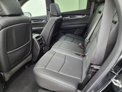 Used 2020 Cadillac XT5 Premium Luxury image 9