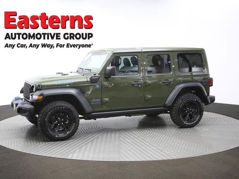 Used 2023 Jeep Wrangler Unlimited w/ Cold Weather Group image 57