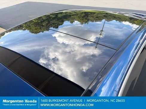 Used 2024 Mercedes-Benz C 300 4MATIC Sedan image 10