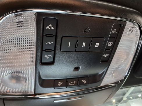 Used 2021 Jeep Grand Cherokee Limited w/ Quick Order Package 28K 80th AWD/4WD image 14
