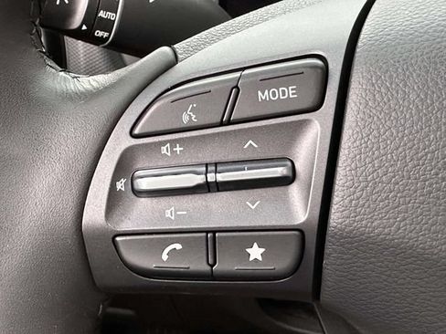 Used 2023 Hyundai Kona Limited w/ Cargo Package AWD/4WD image 27