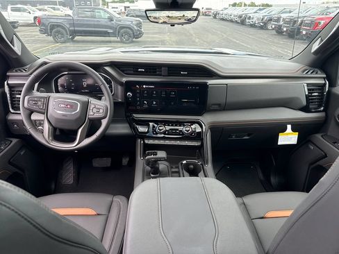 New 2026 GMC Sierra 1500 AT4 w/ AT4 Premium Package AWD/4WD image 28
