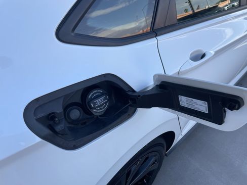 Used 2024 Volkswagen Jetta GLI Autobahn w/ GLI Black Package image 56