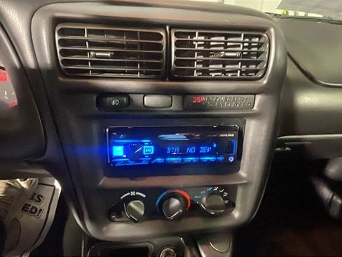 Used 2002 Chevrolet Camaro Z28 w/ SS Performance/Appearance Pkg image 13