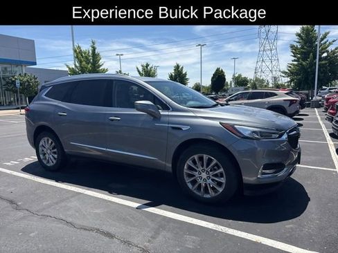 Used 2018 Buick Enclave Premium w/ Experience Buick Package AWD/4WD image 9