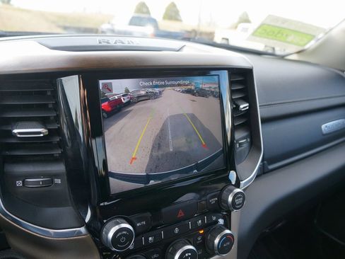 Used 2022 RAM 1500 Laramie image 24