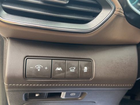 Used 2023 Hyundai Santa Fe Limited image 16