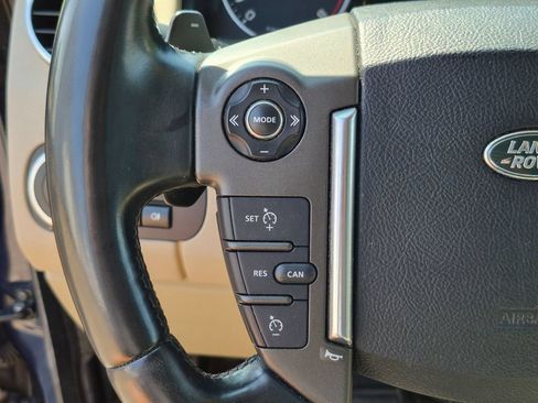 Used 2015 Land Rover LR4 HSE AWD/4WD image 21