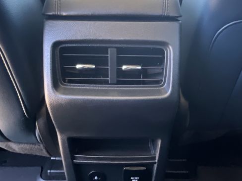Used 2023 Ford Edge SEL w/ Sport Appearance Package AWD/4WD image 17