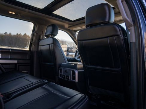 Used 2020 Ford F250 Lariat w/ Lariat Ultimate Package image 17