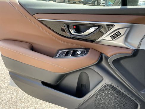 Used 2025 Subaru Legacy Touring XT image 28