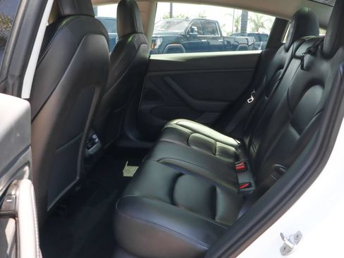 Used 2020 Tesla Model 3 Long Range AWD/4WD image 36