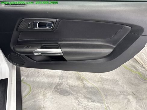 Used 2017 Ford Mustang Coupe w/ Ecoboost Performance Package image 26