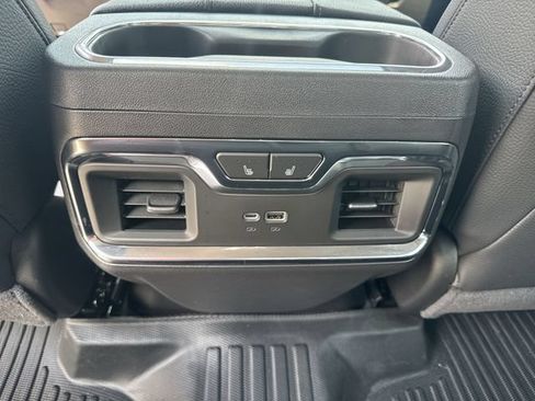 Used 2024 GMC Sierra 1500 Denali w/ Denali Reserve Package AWD/4WD image 22