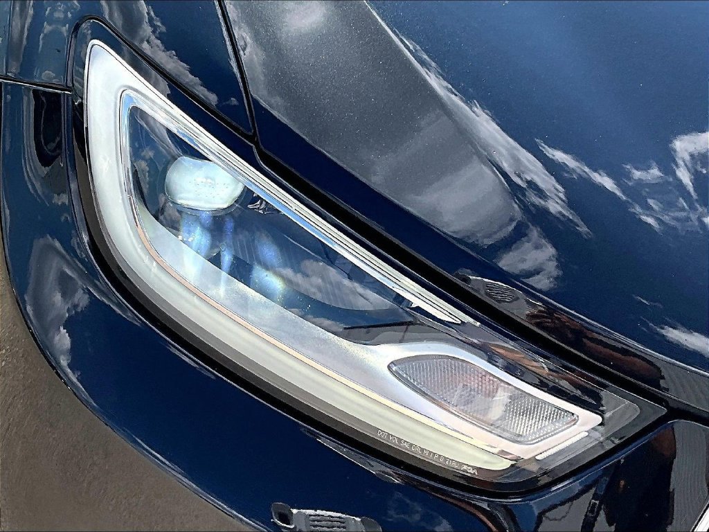 Used 2021 Chrysler Pacifica Touring-L w/ Uconnect Theater Family Group FWD image 31
