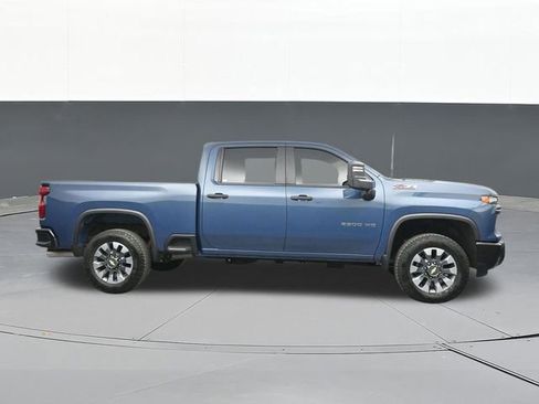 Used 2024 Chevrolet Silverado 2500 Custom w/ Custom Value Package AWD/4WD image 19