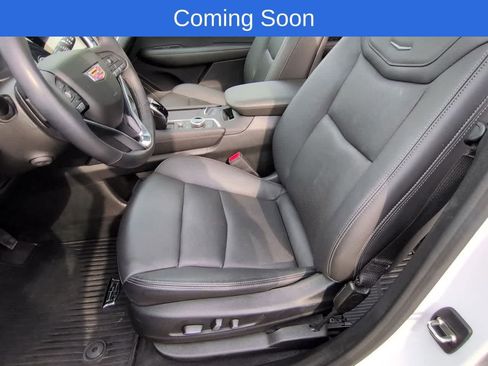 Used 2023 Cadillac XT6 Premium Luxury image 16