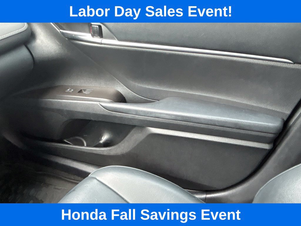 Used 2022 Toyota Camry SE FWD image 17