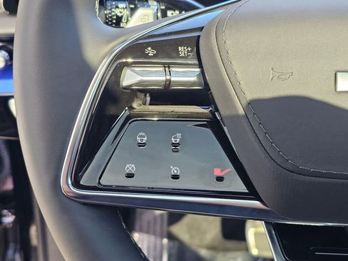 New 2026 Cadillac Optiq V image 26