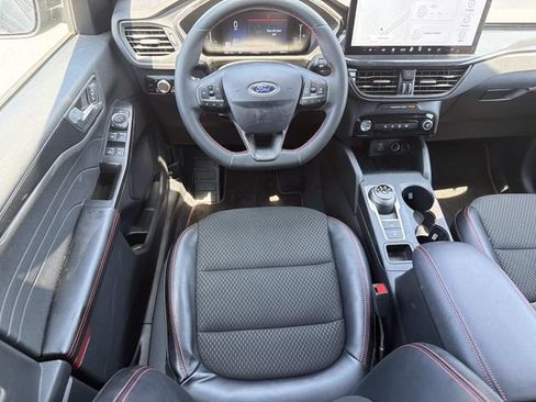 Certified 2023 Ford Escape ST-Line w/ Tech Pack #1 FWD image 21