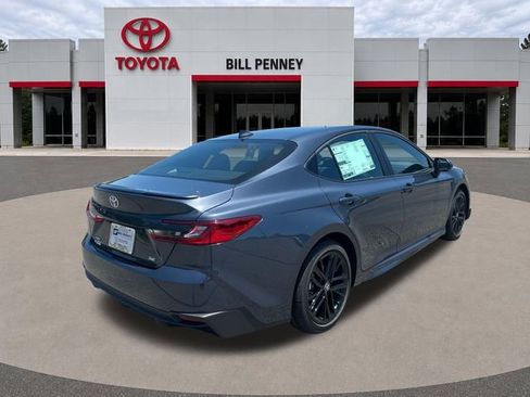 New 2026 Toyota Camry SE FWD image 5