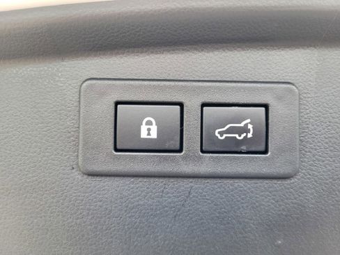 Used 2022 Subaru Outback Touring XT image 24