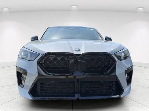 New 2026 BMW X2 xDrive28i w/ Technology Package AWD/4WD image 2