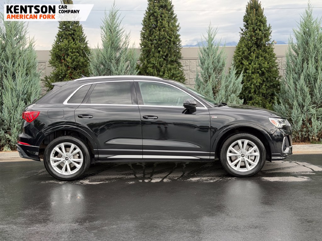 Used 2025 Audi Q3 2.0T Premium AWD/4WD image 9