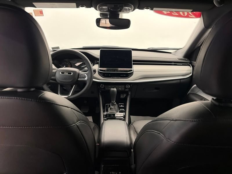 Used 2024 Jeep Compass Limited AWD/4WD image 16