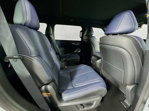 New 2026 INFINITI QX80 4WD w/ Sport Exterior Package image 35