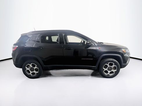 Used 2022 Jeep Compass Trailhawk w/ Sun and Sound Group AWD/4WD image 4