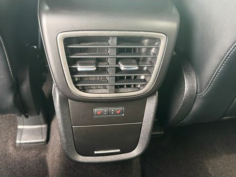 Used 2019 Lincoln Nautilus Reserve w/ Ultimate Package FWD image 26