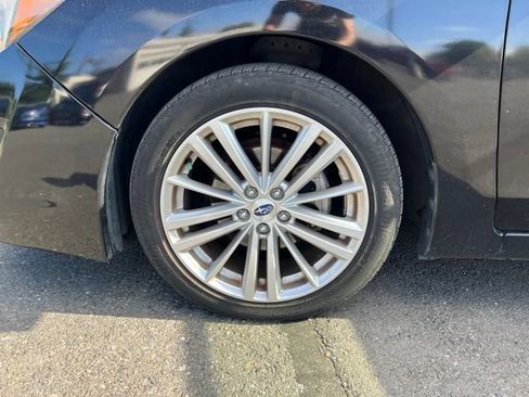 Used 2015 Subaru Impreza 2.0i Premium AWD/4WD image 10
