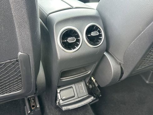 Certified 2022 Mercedes-Benz GLB 250 4MATIC image 26