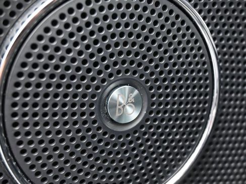 Used 2020 Ford Expedition Limited image 31