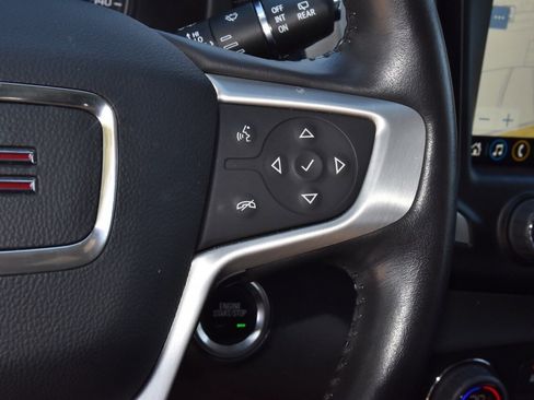 Used 2022 GMC Terrain SLT w/ Infotainment Package II image 24