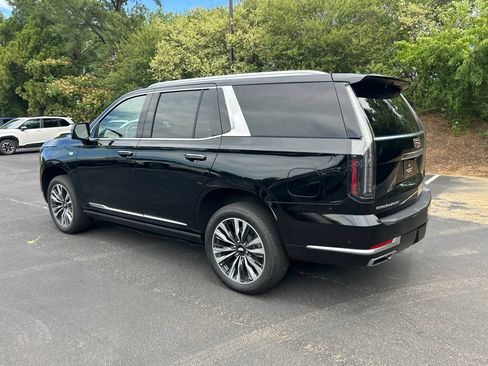 Used 2025 Cadillac Escalade Premium Luxury w/ Touring Package AWD/4WD image 7
