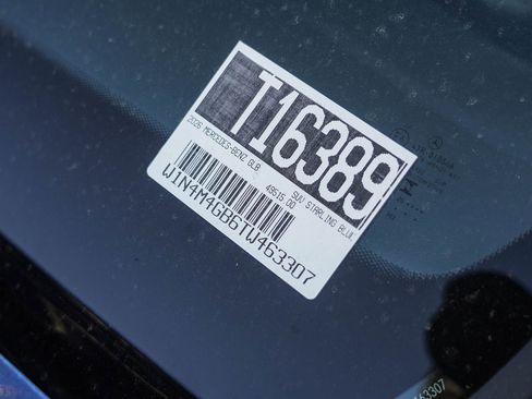 New 2026 Mercedes-Benz GLB 250 image 28