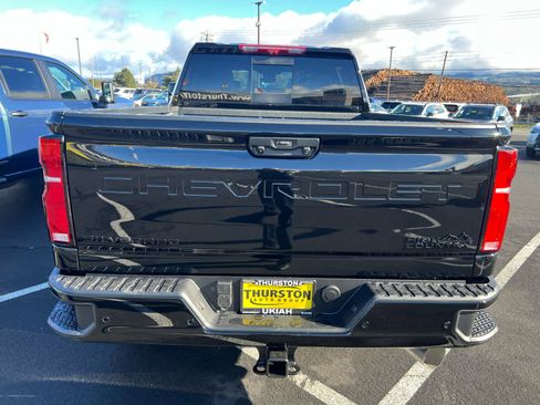 New 2026 Chevrolet Silverado 2500 High Country w/ Midnight Edition image 9