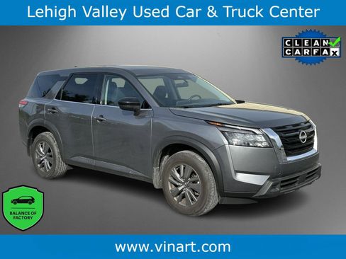 Used 2025 Nissan Pathfinder S AWD/4WD image 1