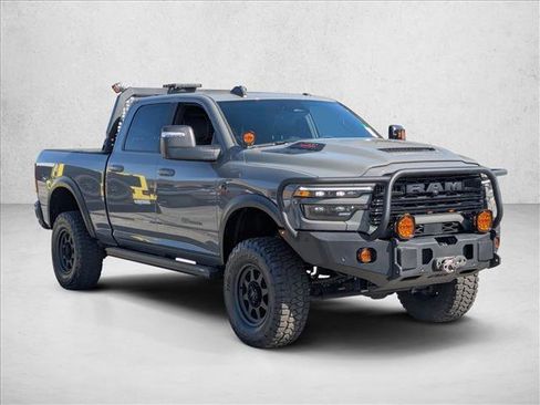 New 2026 RAM 2500 Laramie w/ Night Edition AWD/4WD image 7