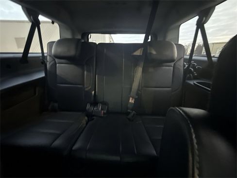 Used 2020 GMC Yukon XL Denali w/ Denali Premium Package image 23